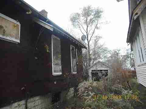 8523 Colfax (5)_m.jpg